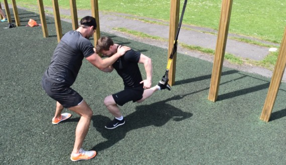 TRX one lg squat